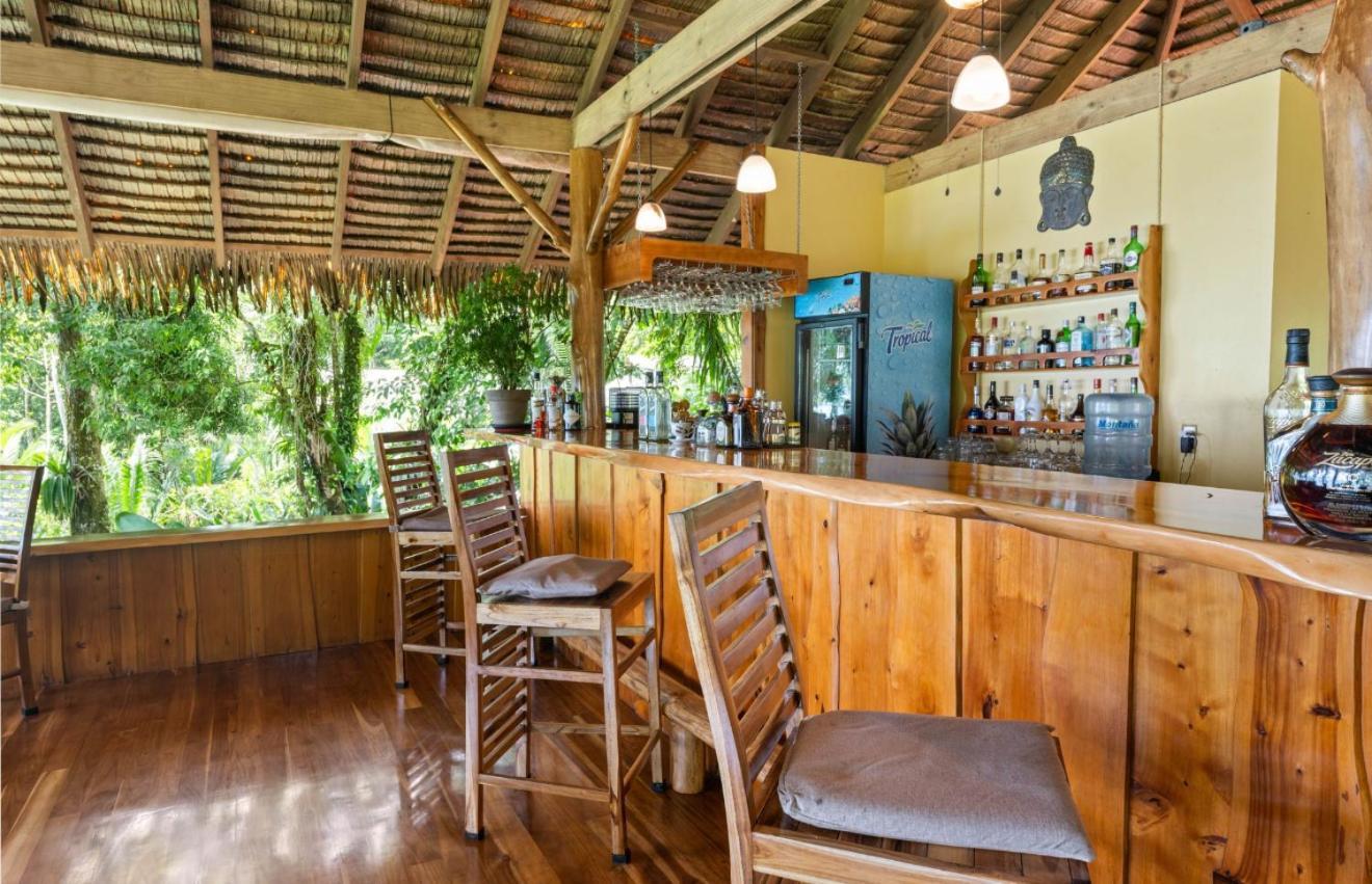 库帕阿波尔海滩雨林度假酒店 Drakes Bay 外观 照片